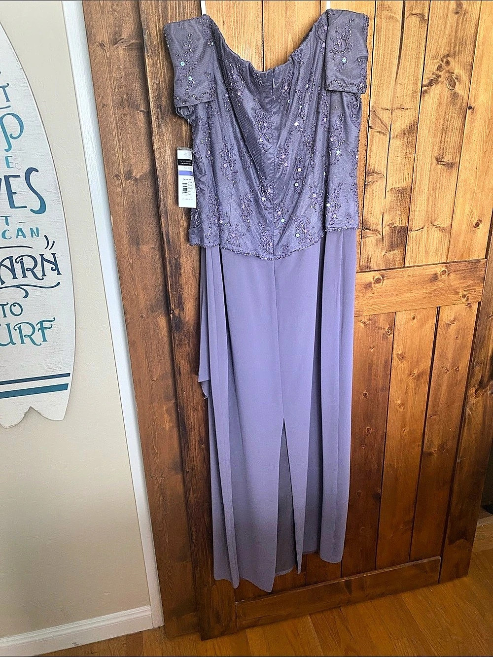 Cachet Beaded Lace Chiffon Evening Dress Style 5024K Purple 18 NWT